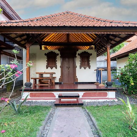 Ganesh Beach Hotel Candidasa Екстериор снимка